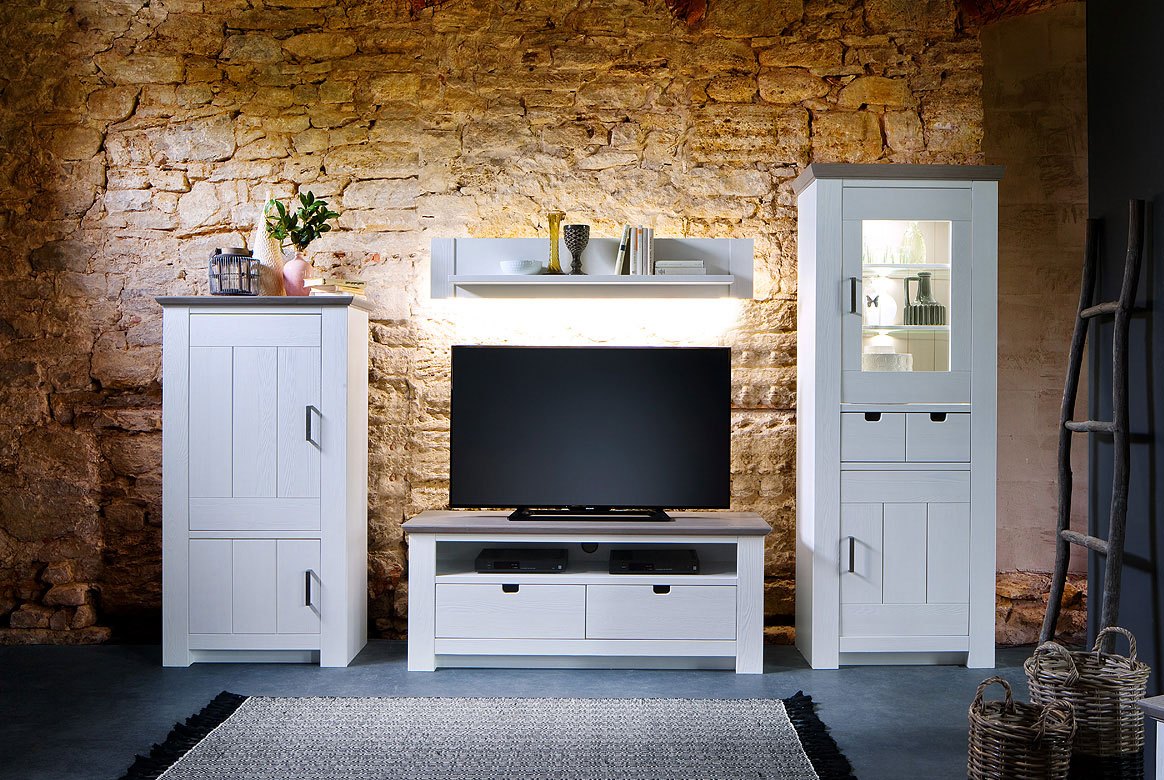 Abbildung Wohnzimmer Massivholz Landhausstil weiß mit TV-Element Palma | T30 Abbildung Wohnzimmer Massivholz Landhausstil weiß mit TV-Element Palma | T30
