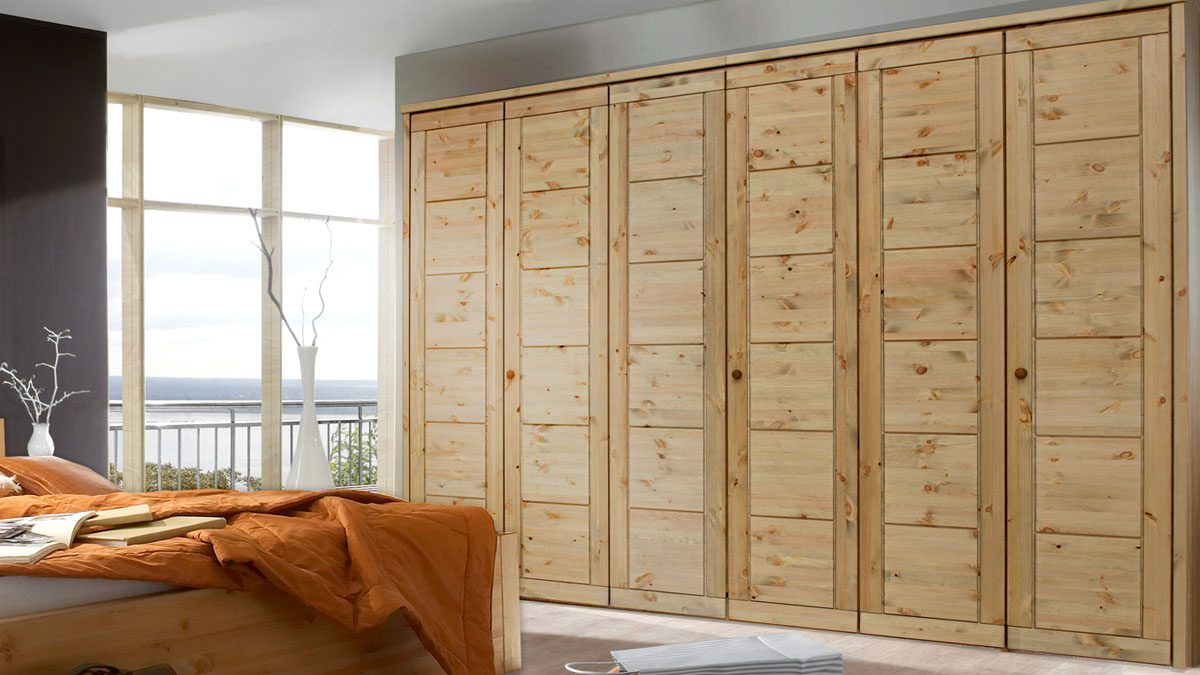 Massivholz Kleiderschrank Rauna gebeizt - geölt Massivholz Kleiderschrank Rauna gebeizt - geölt