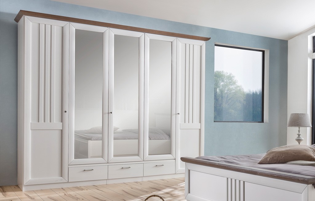Kleiderschrank moderner 5 türig Landhausstil Kiefer massiv Eleganza Eleganza Kleiderschrank moderner Landhausstil 5 türig MMI Möbel