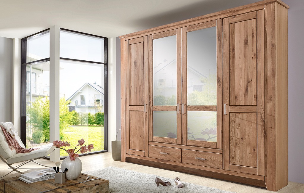 Kleiderschrank 4 türig Landhausstil modern Asteiche Bianco Toronto Kleiderschrank Landhausstil modern Asteiche Bianco Toronto 4 türig MMI Möbel