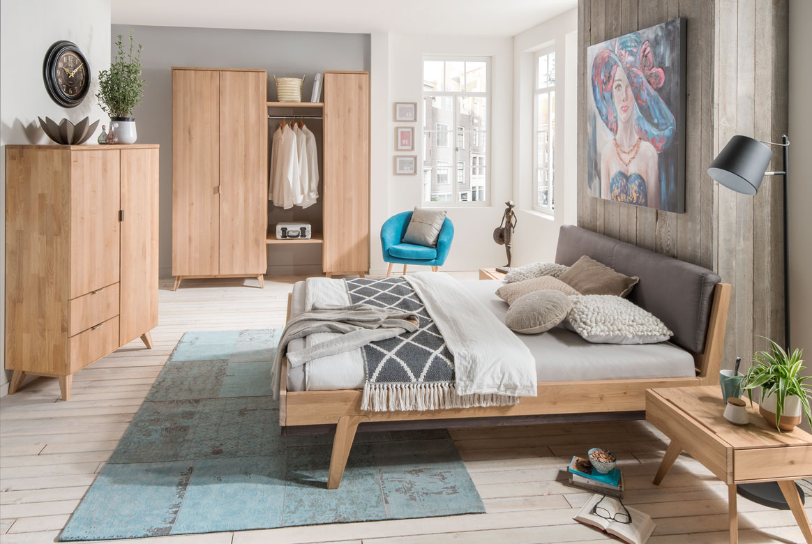 Abbildung Schlafzimmer Massivholz M&H Sarafina | S01 Schlafzimmer Massivholz M&H Sarafina | S01