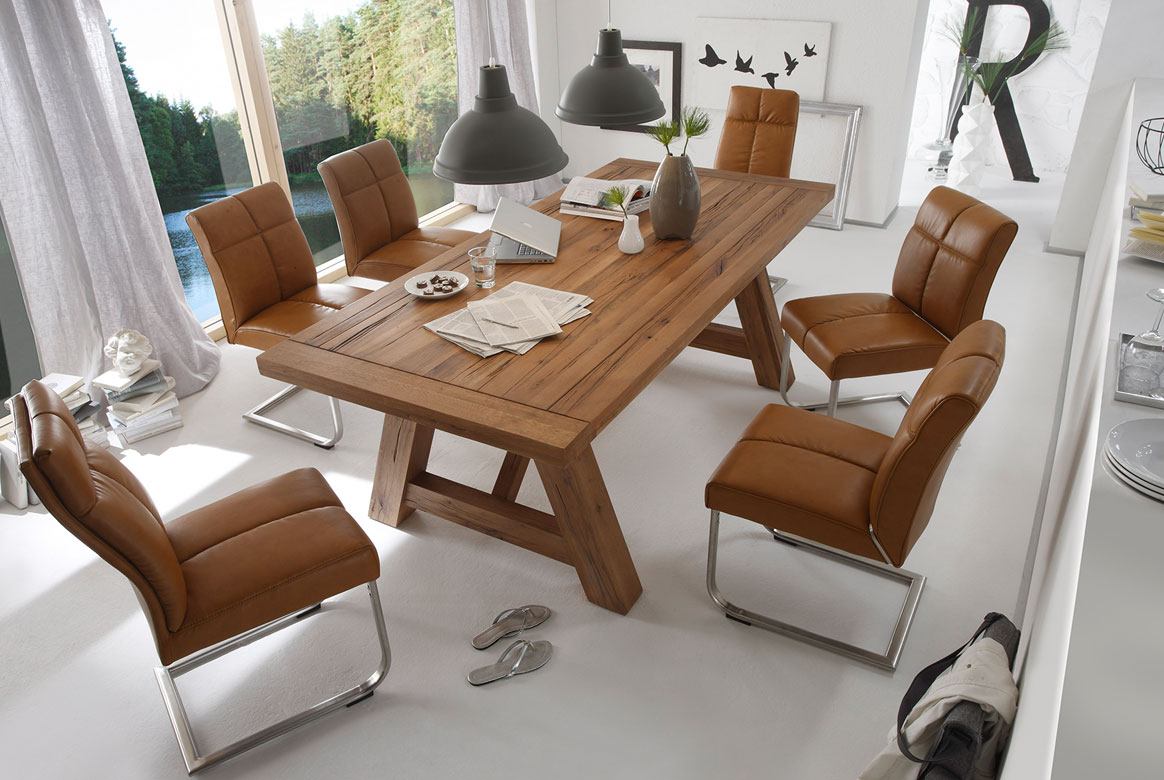 Esstisch Massivholz Bristol. Esstisch Massivholz Bristol.