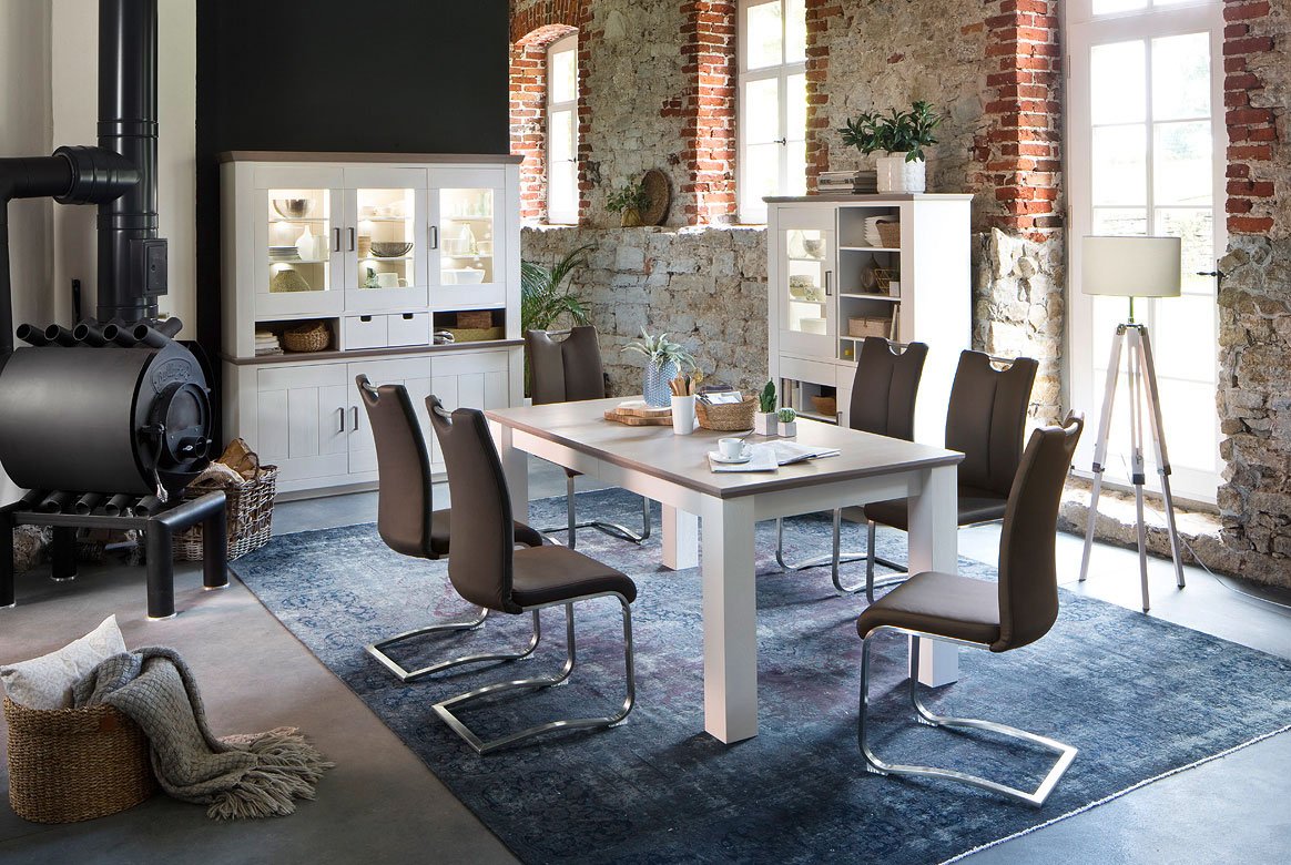 Abbildung Esszimmer Massivholz Landhausstil weiß mit Buffetschrank Palma | T16 Abbildung Esszimmer Massivholz Landhausstil weiß mit Buffetschrank Palma | T16