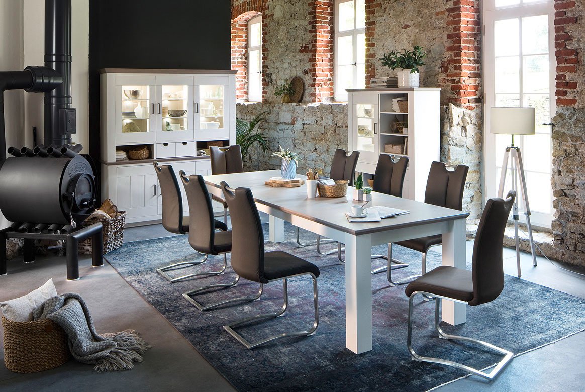Abbildung Esszimmer Massivholz Landhausstil weiß mit Tisch 180(280) cm Palma | T60 Abbildung Esszimmer Massivholz Landhausstil weiß mit Tisch 180(280) cm Palma | T60