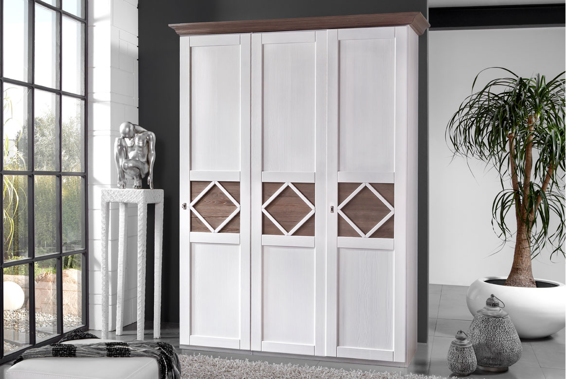Kleiderschrank Landhaus weiß teilmassiv Mistral | T23 Kleiderschrank Landhaus weiß teilmassiv Mistral | T23