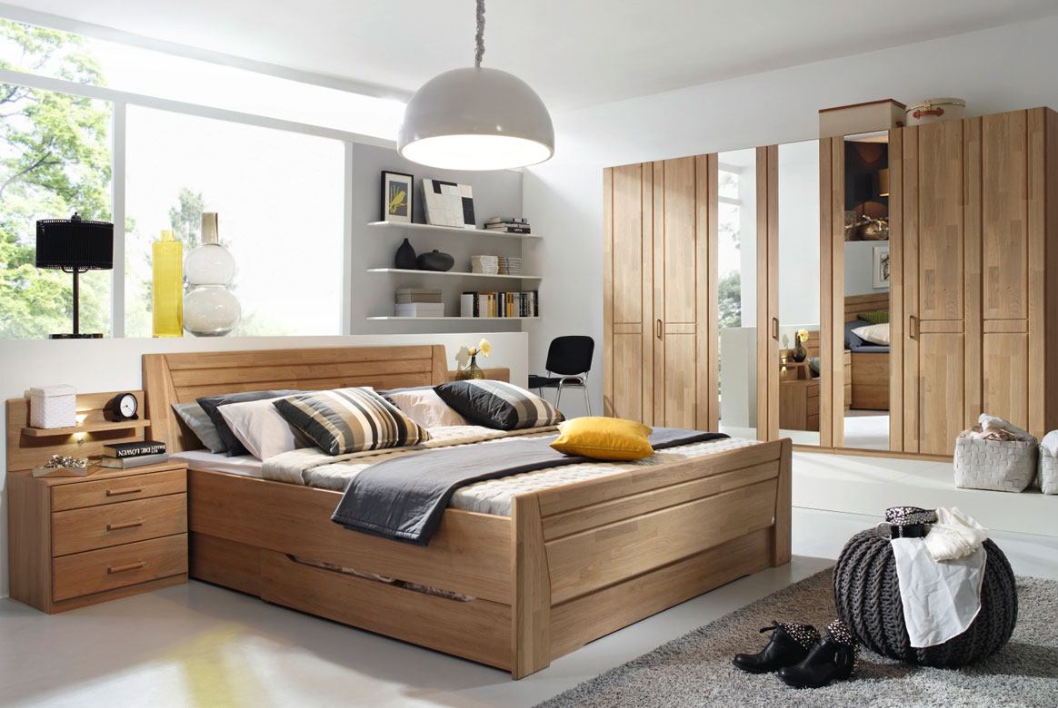 Abbildung Schlafzimmer Wildeiche mit Komfortbett 180x200 u. Kleiderschrank 7-trg. 3 Spiegel Sitara | W59