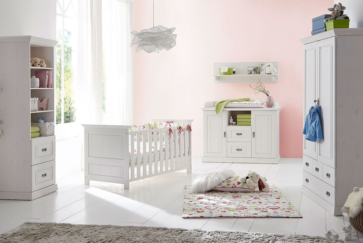 Babyzimmer Landhausstil weiss Odette. Babyzimmer Landhausstil weiss Odette.